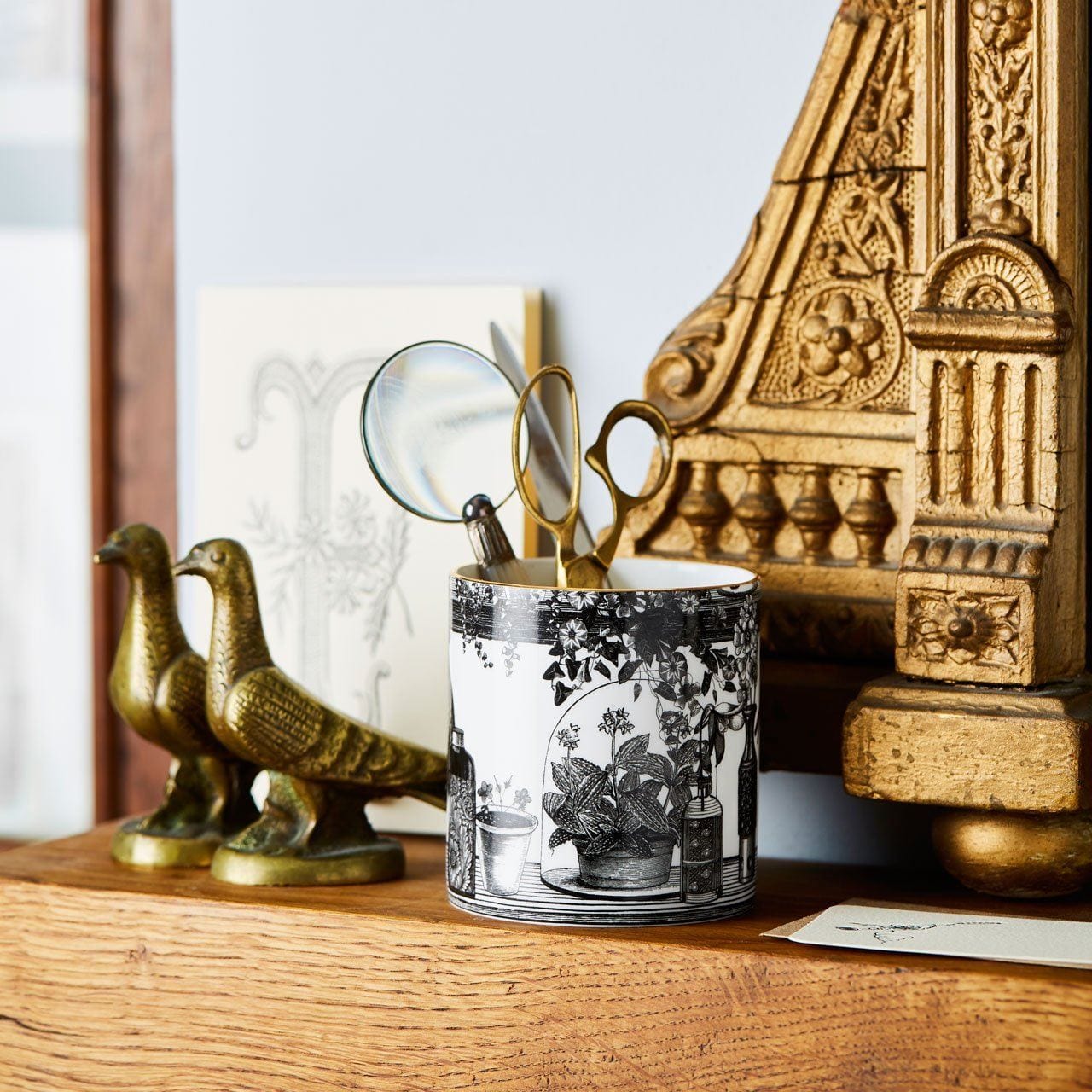 The Botanist Ceramic Candle - Chase and Wonder - Proudly Made in Britain