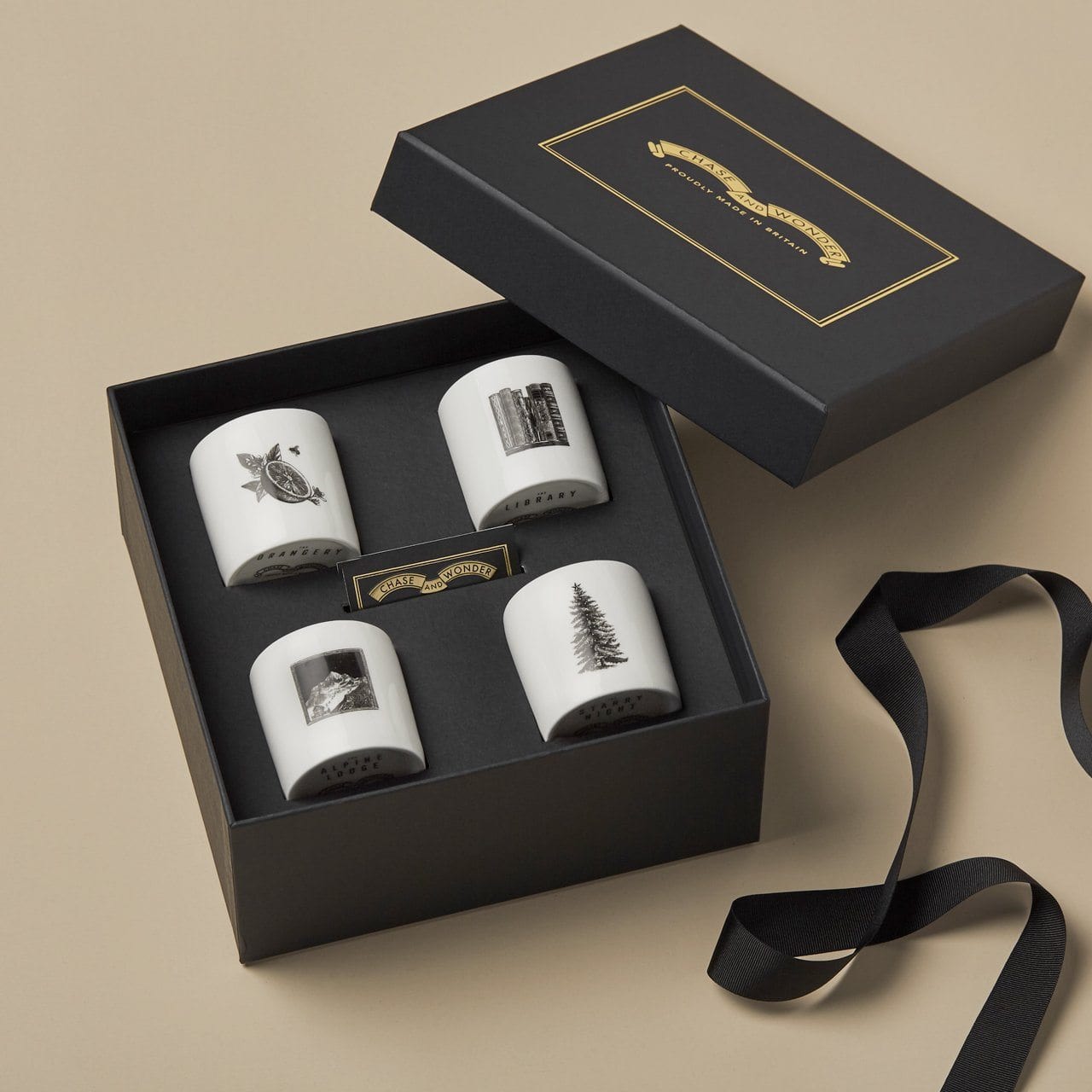 The Winter Fragrance Discovery Candle Set