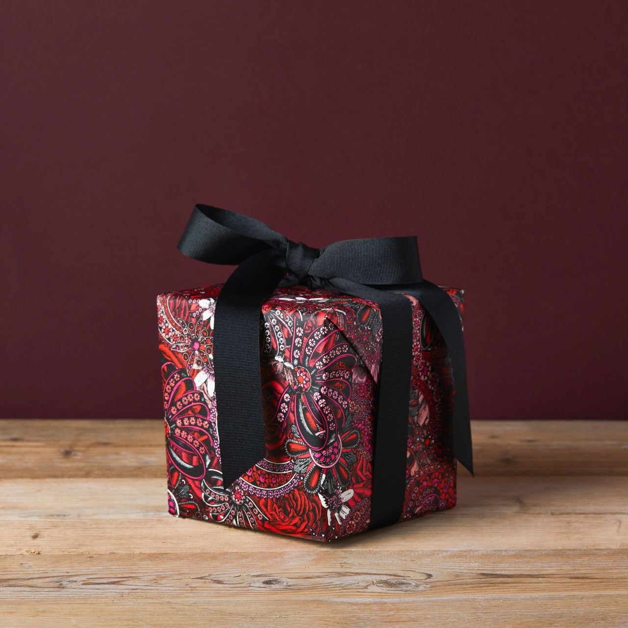 GIFT WRAP THIS ITEM 🎁 (£3.99)