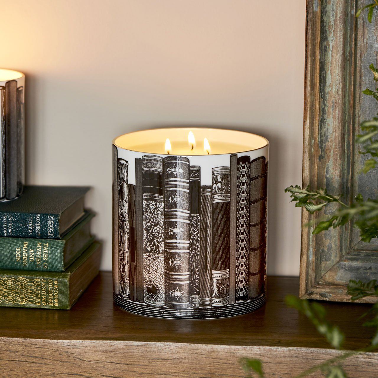 The Library 3 Wick Scented Ceramic Candle - Chase and Wonder - Proudly Made in Britain