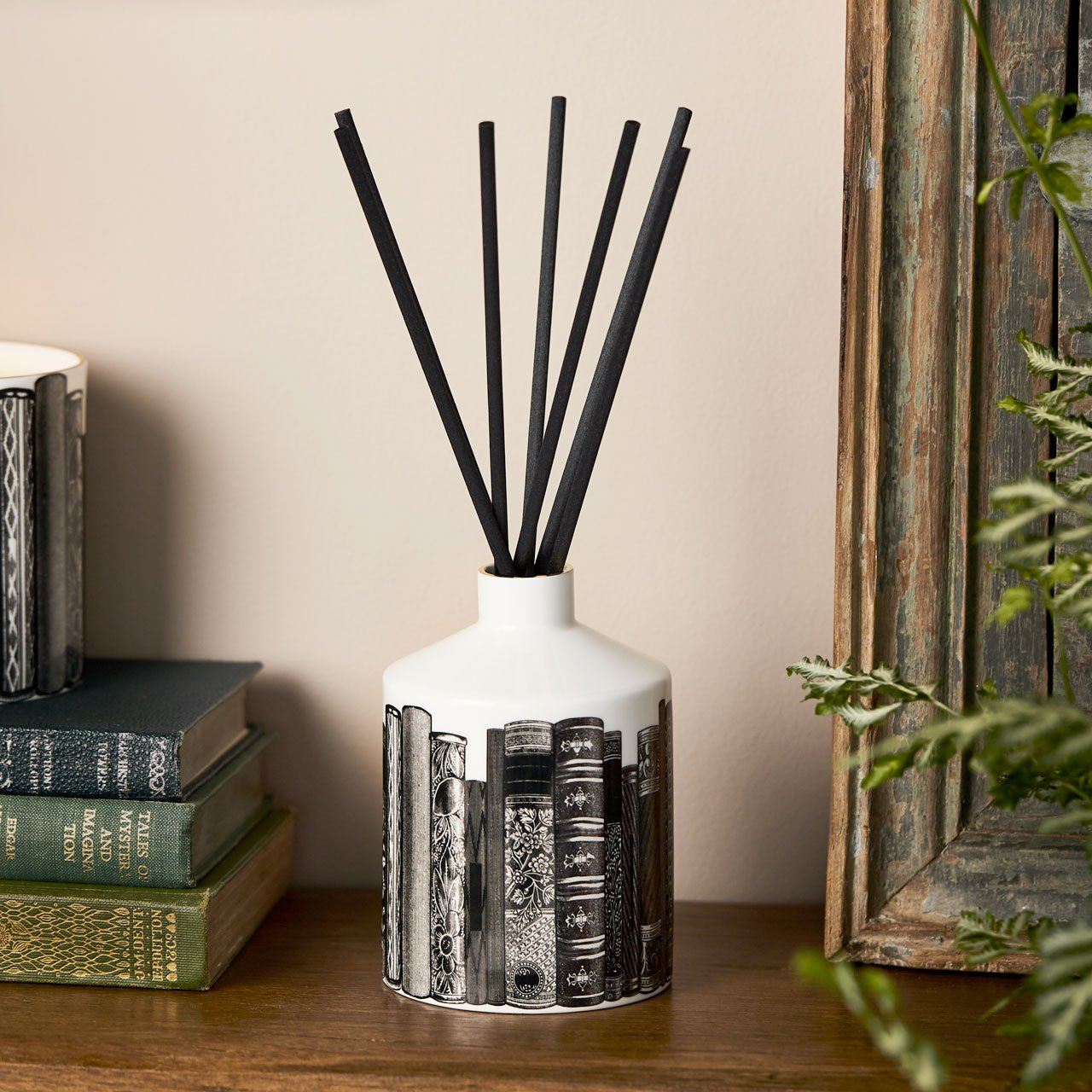 The Library Ceramic Diffuser - Chase and Wonder - Proudly Made in Britain