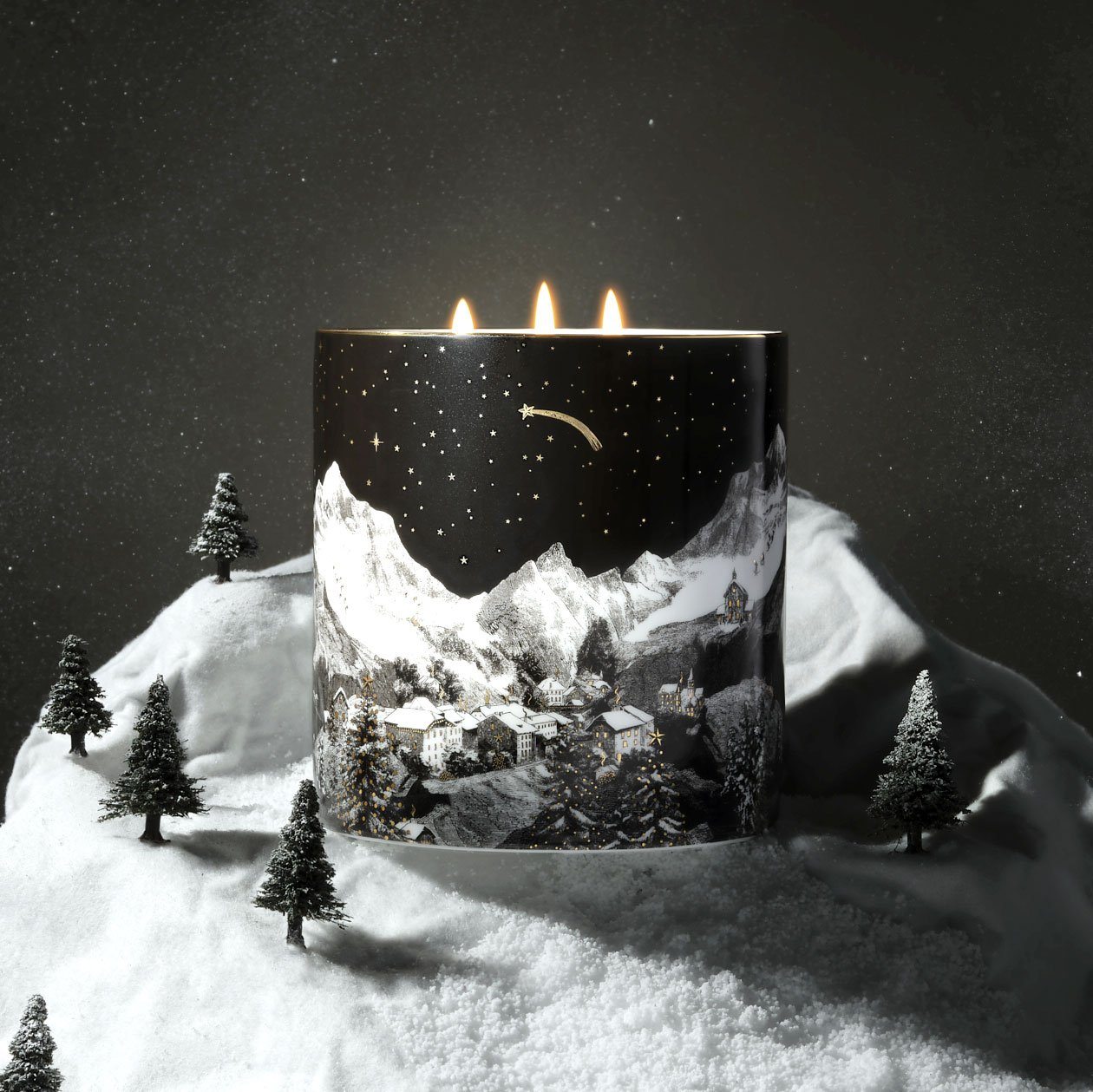 The Alpine Lodge 3 Wick Scented Ceramic Candle