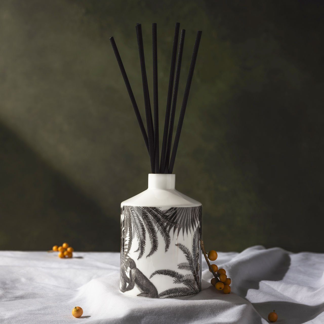 The Tropical Paradise Ceramic Reed Diffuser