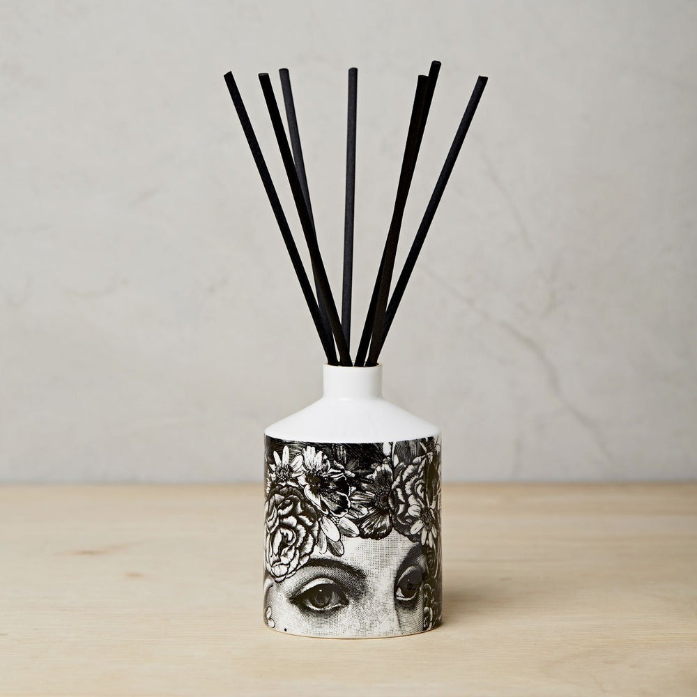 The Flower Lady Luxury Ceramic Reed Diffuser | Chase and Wonder
