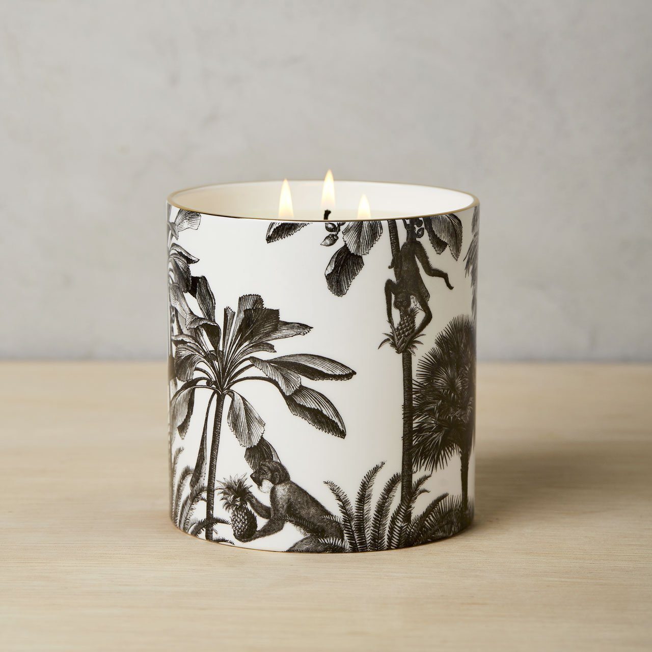 The Tropical Paradise 3 Wick Scented Ceramic Candle - Chase and Wonder - Proudly Made in Britain