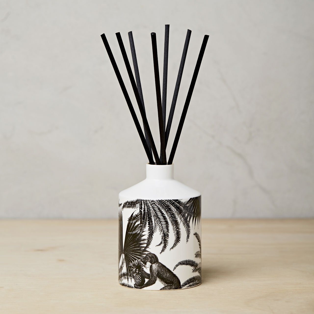 The Tropical Paradise Ceramic Diffuser - Chase and Wonder - Proudly Made in Britain